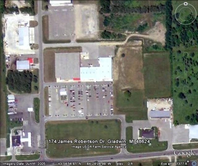 174 James Robertson Dr, Gladwin, MI 48624
