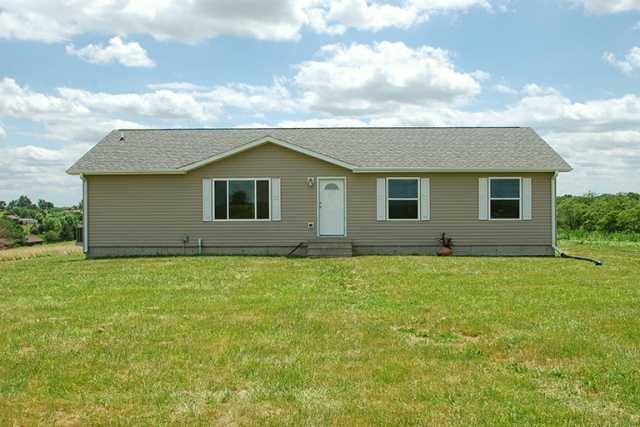 1757 Quarry Trl, Winterset, IA 50273