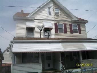 37 E Oak St, Hazleton, PA 18202