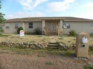 683 E Paradise Dr, Pueblo, CO 81007