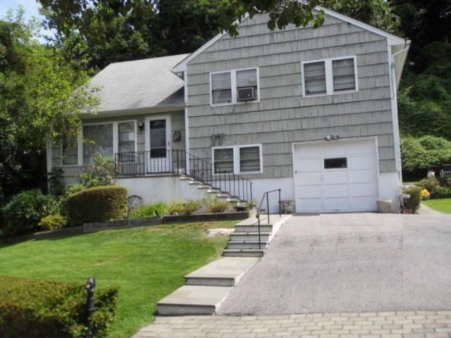 17 Montrose Rd, Yonkers, NY 10710