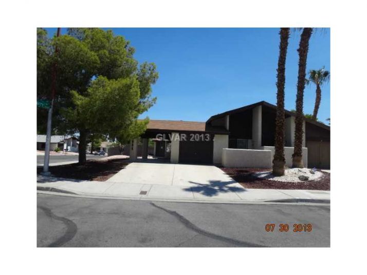 3994 Foxgrove Dr, Las Vegas, NV 89147