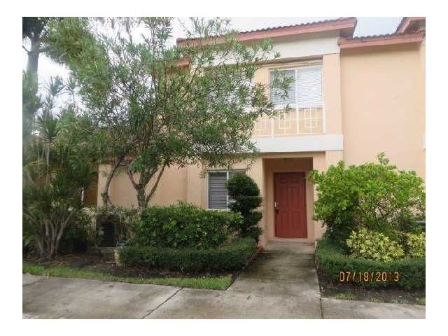 861 Nw 208th Dr, Hollywood, FL 33029