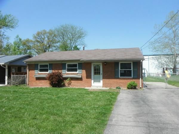 235 Hillside Rd, Louisville, KY 40229