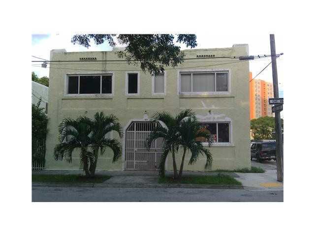 103 NW 6 AV # 3, Miami, FL 33128