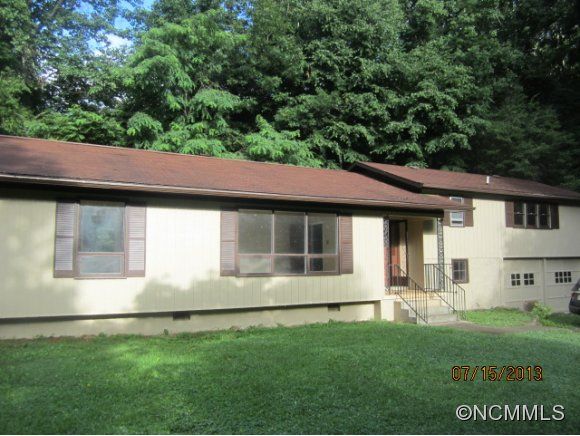 360 Pinners Cove Rd, Asheville, NC 28803