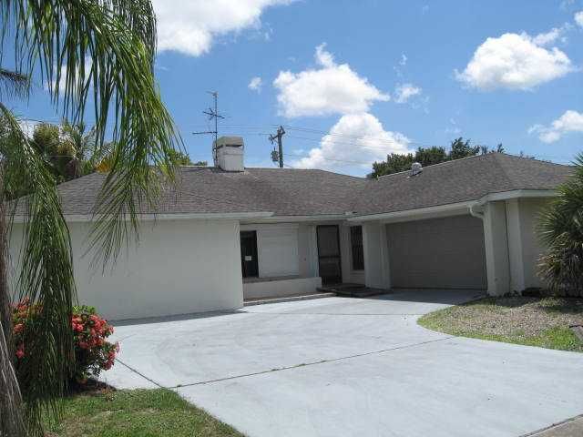 1920 Hancock Bridge Pkwy, Cape Coral, FL 33990