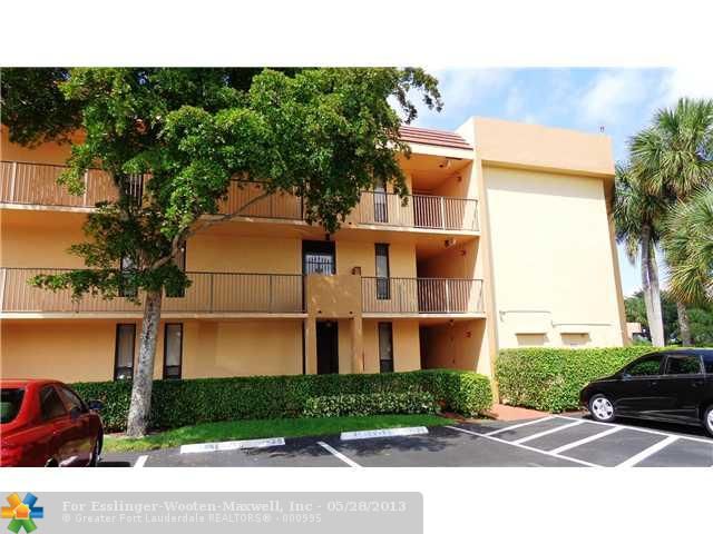 5628 CORAL LAKE DR # 304, Pompano Beach, FL 33063