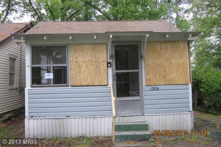 1306 Bancroft Ave, Colonial Beach, VA 22443