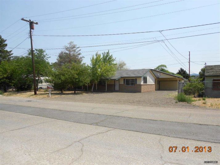 1633 N Edmonds Dr, Carson City, NV 89701