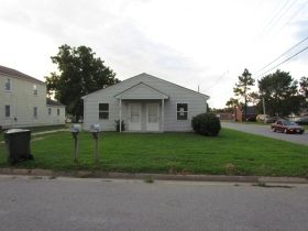 1300 Mariner St, Franklin, VA 23851