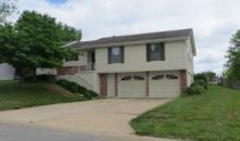 611 W Walnut St Raymore, MO 64083