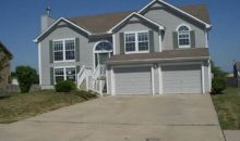 807 S Sunset Ln Raymore, MO 64083