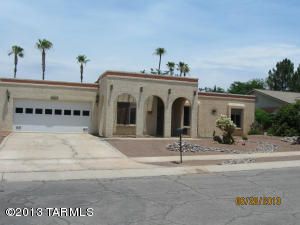 8719 E 28th St, Tucson, AZ 85710