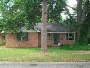 1703 Shannon Rd, Alexandria, LA 71301