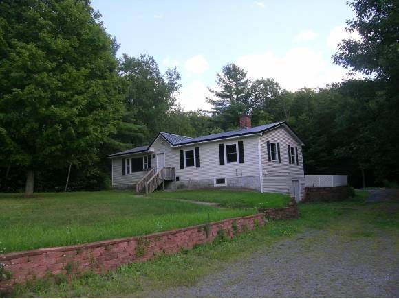 7242 Vt Route 131, Perkinsville, VT 05151