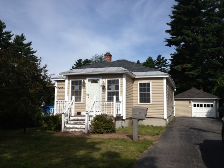 10 Mcduffee St, Rochester, NH 03867