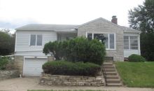 305 31st St W Davenport, IA 52803