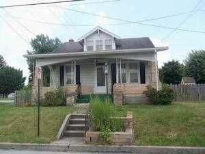 700 Maple Ave, Hanover, PA 17331