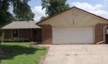 225 Cindy Ave Norman, OK 73071