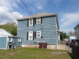 66-68 Middle St, Woonsocket, RI 02895