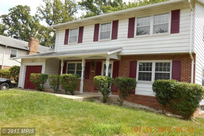 8505 Magnolia Dr, Lanham, MD 20706