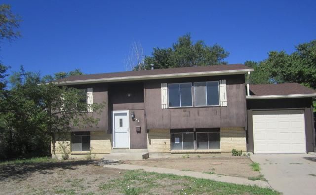 151 Schirra Rd, Pueblo, CO 81001