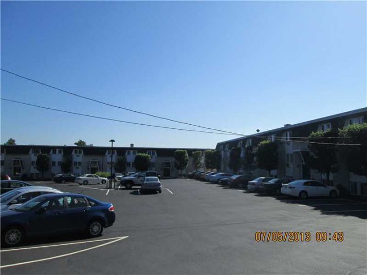 4430 Post Rd Apt 51d, East Greenwich, RI 02818