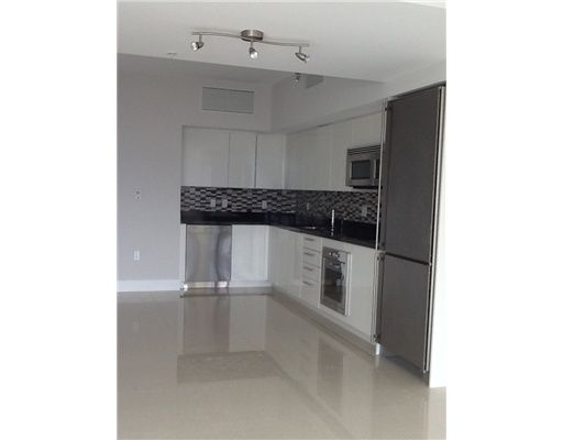 92 SW 3 ST # 3309, Miami, FL 33130