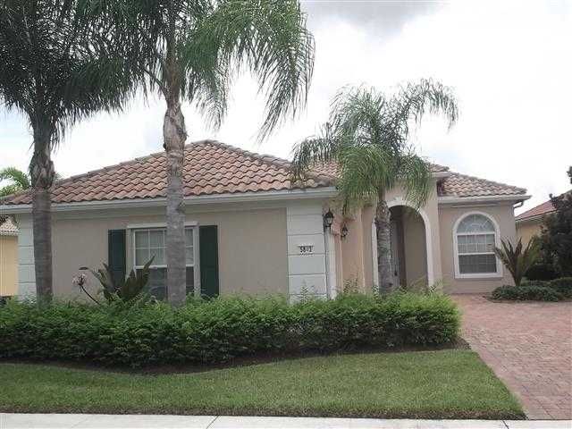 5843 Benevento Dr, Sarasota, FL 34238