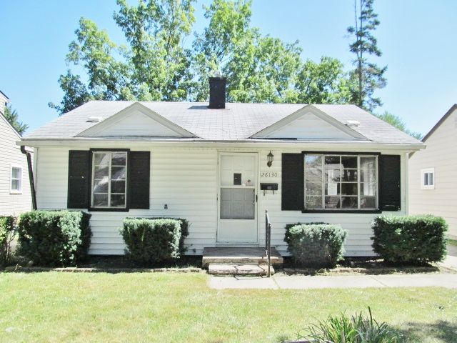 26130 Palmer Blvd, Madison Heights, MI 48071