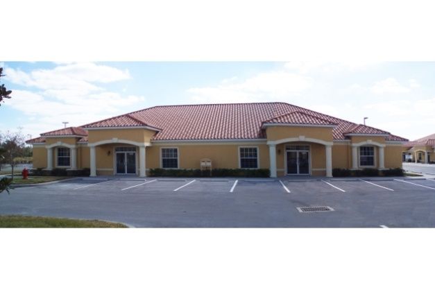 1064 E Brandon Blvd, Brandon, FL 33511