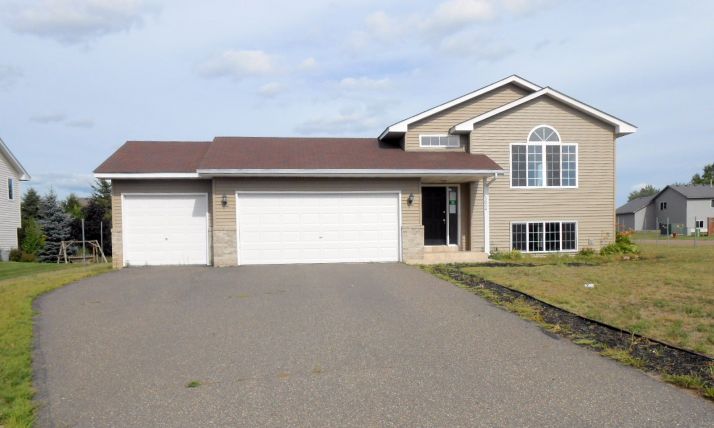5034 Bluff Rd, Big Lake, MN 55309