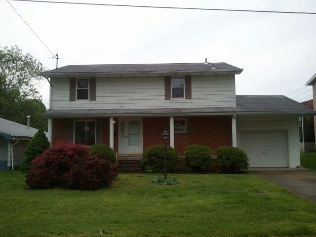 2502 Lincoln Ave, Parkersburg, WV 26104