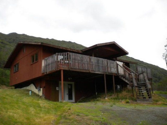 4512 Hiland Road, Eagle River, AK 99577