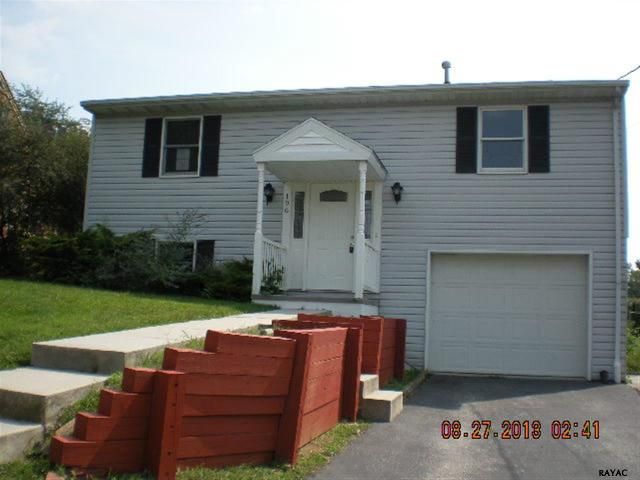 196 Baugher Dr, Hanover, PA 17331