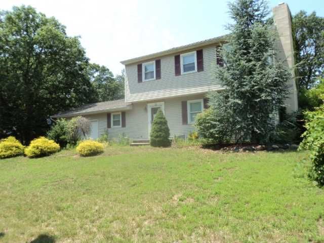 13 Cedar Hill Ln, Toms River, NJ 08755