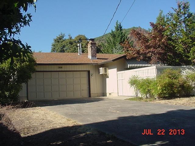 1414 Ne D St, Grants Pass, OR 97526