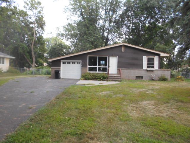1976 Glenpaul Ave, Saint Paul, MN 55112