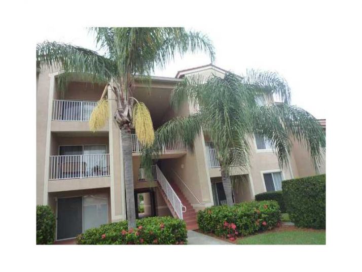 1550 S 42nd Cir Apt 7210, Vero Beach, FL 32967