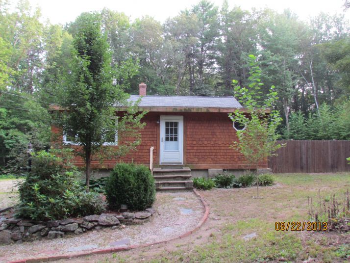 95 Snook Rd, Goffstown, NH 03045