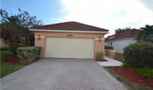 8992 LAKE PARK CR Fort Lauderdale, FL 33328