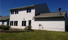 9900 Whispering Pine Dr Tipp City, OH 45371