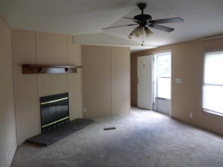 136 W. Zimmer Drive, Walnutport, PA 18088