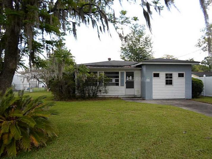 5332 19th St, Zephyrhills, FL 33542