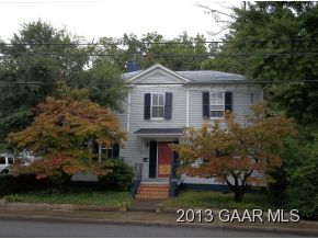 230 N Lewis St, Staunton, VA 24401