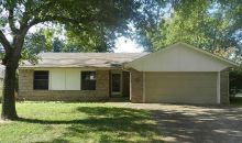 301 E Austin St Broken Arrow, OK 74011