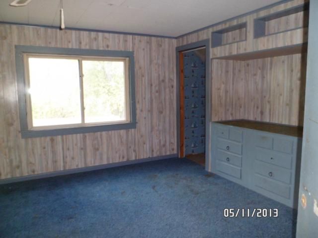 212 E 2nd St, Delavan, IL 61734