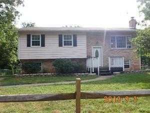 7517 Forrester Ln, Manassas, VA 20109