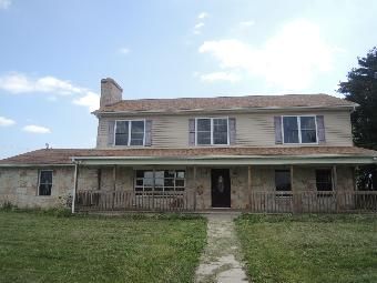 4382 Martinsburg Rd, Berkeley Springs, WV 25411